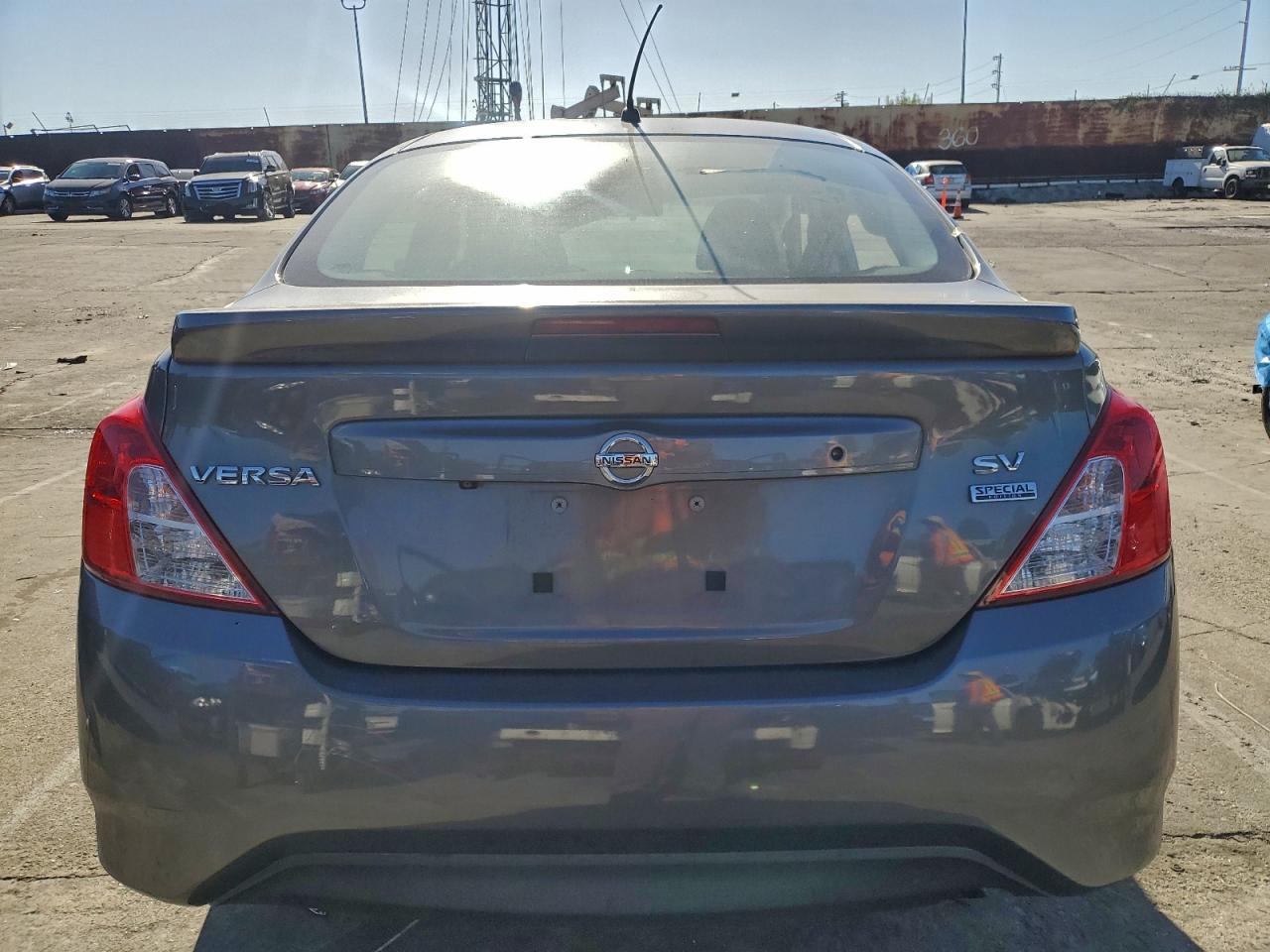 2018 Nissan Versa s