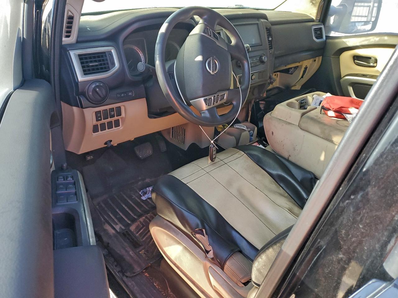 2017 Nissan Titan xd s