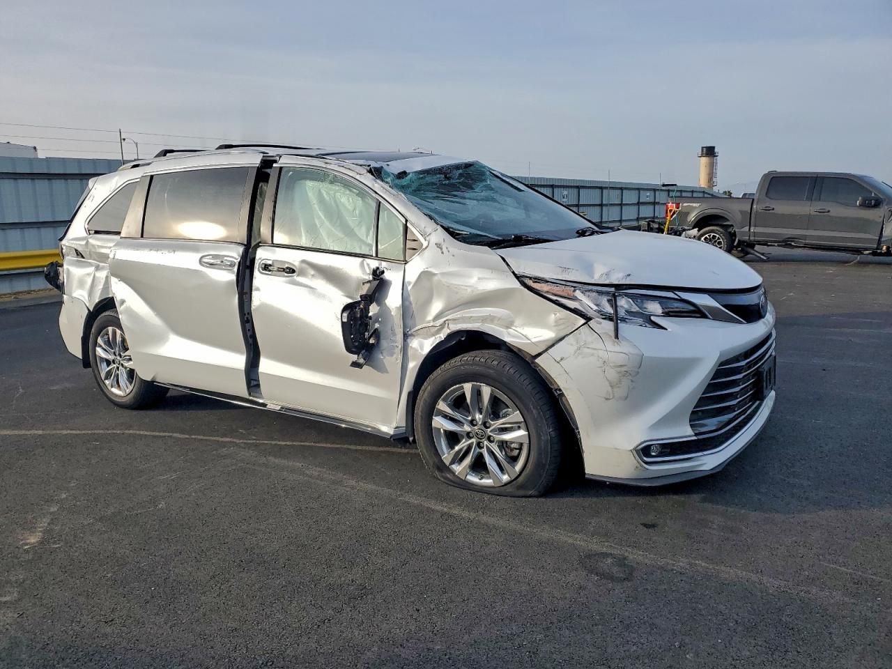 2024 Toyota Sienna Limited