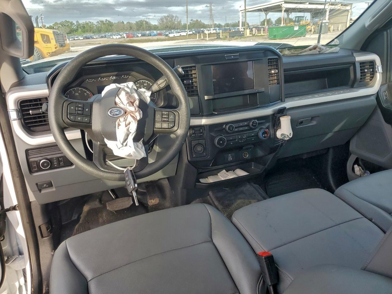 2025 Ford F350 Super Duty