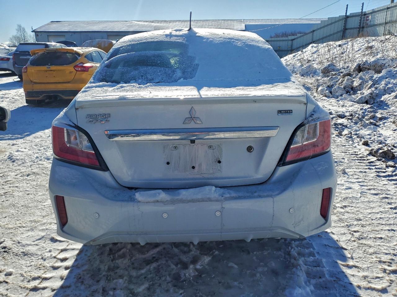 2023 Mitsubishi Mirage G4 es