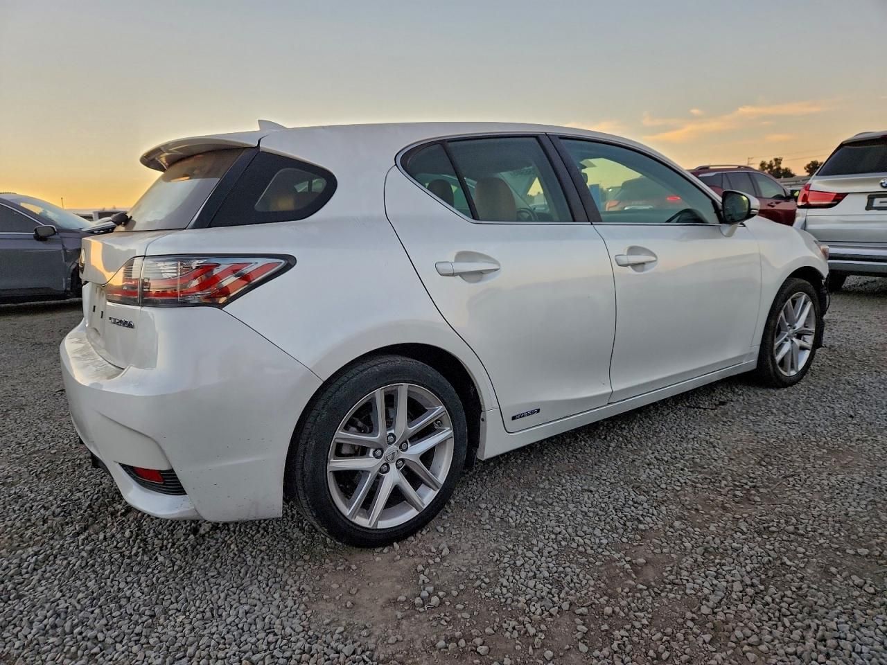 2016 Lexus Ct 200h Base