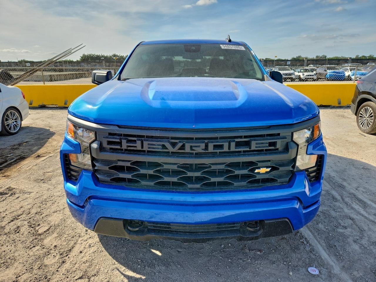 2025 Chevrolet Silverado C1500 Custom