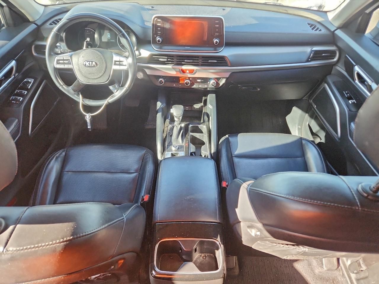 2020 KIA Telluride lx