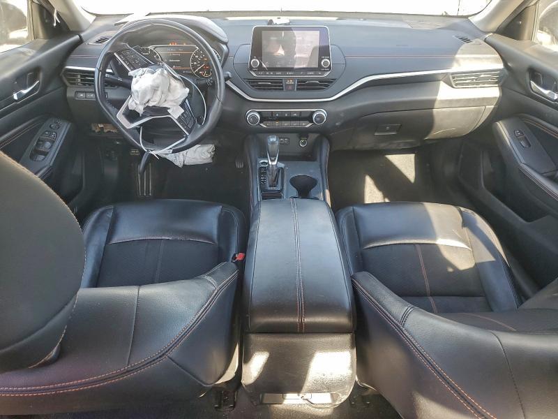2020 Nissan Altima sr