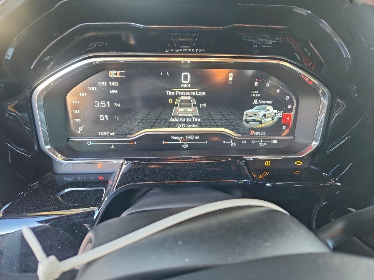 2025 GMC Sierra K1500 Elevation