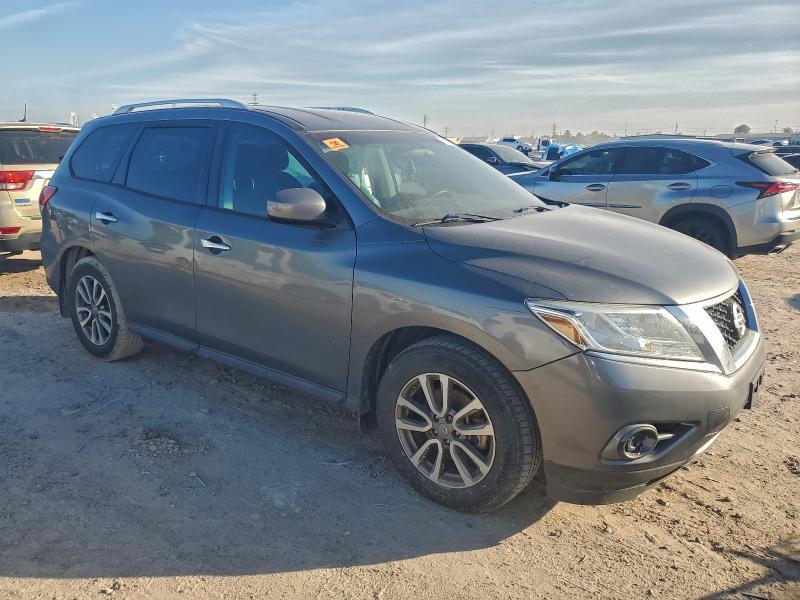 2015 Nissan Pathfinder s