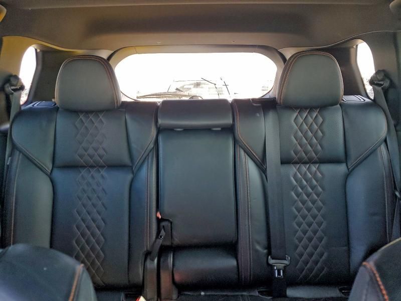 2022 Mitsubishi Outlander sel