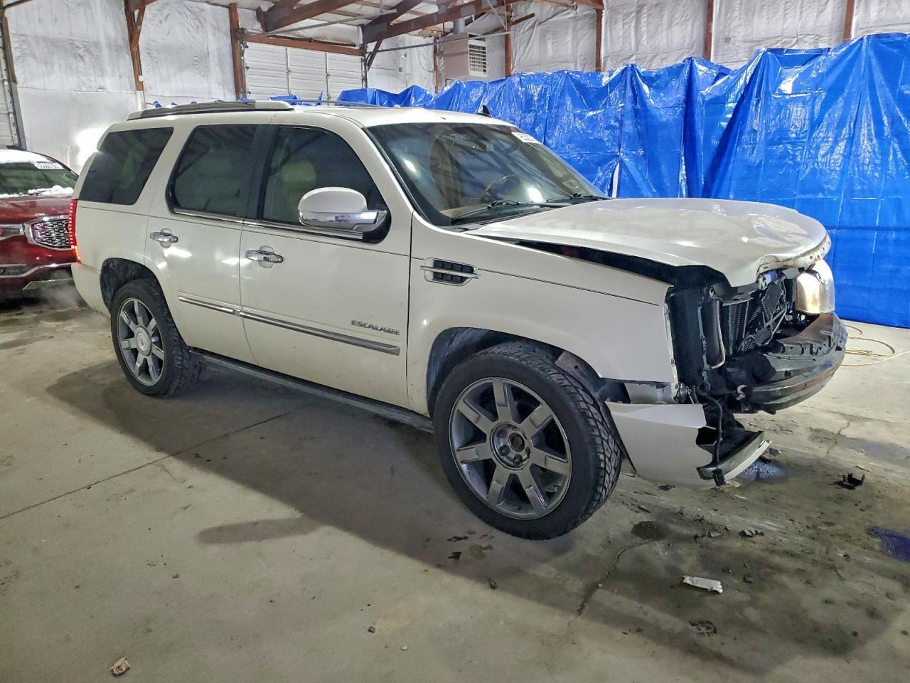 2010 Cadillac Escalade Premium