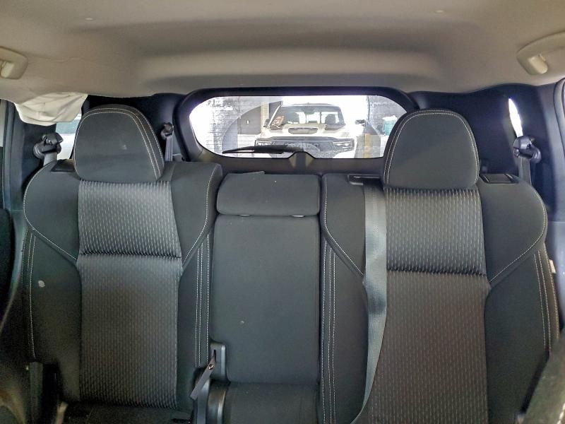 2024 Mitsubishi Outlander es