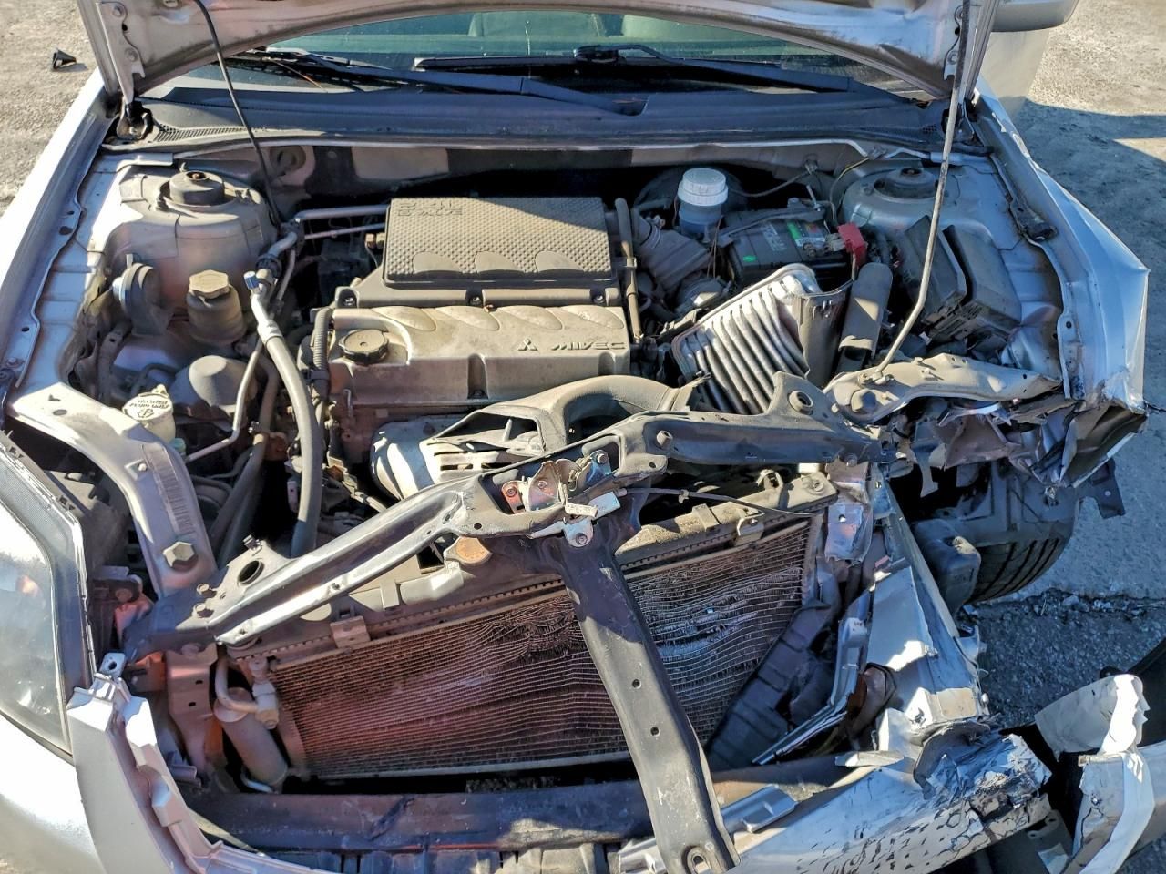 2011 Mitsubishi Galant fe