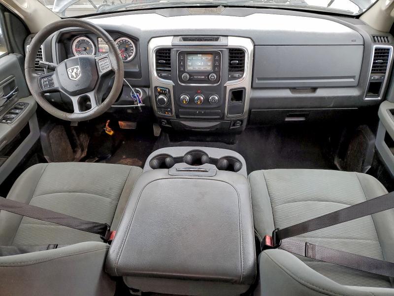 2020 Dodge Ram 1500 Classic slt