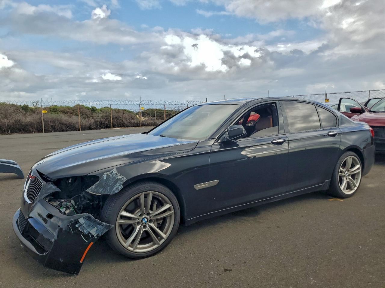 2011 BMW 750 i