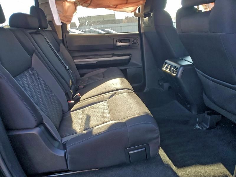 2021 Toyota Tundra Crewmax SR5