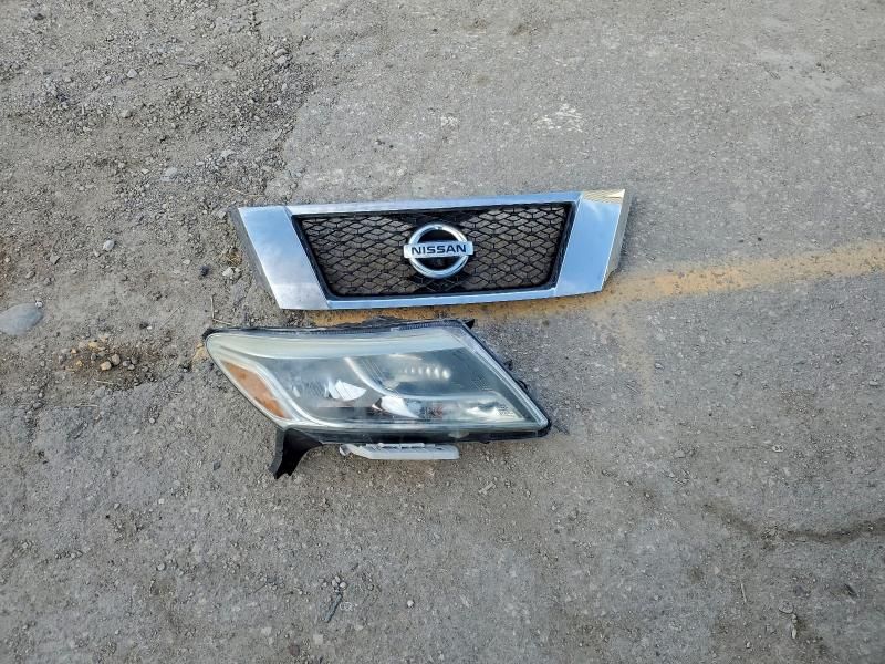 2016 Nissan Pathfinder s