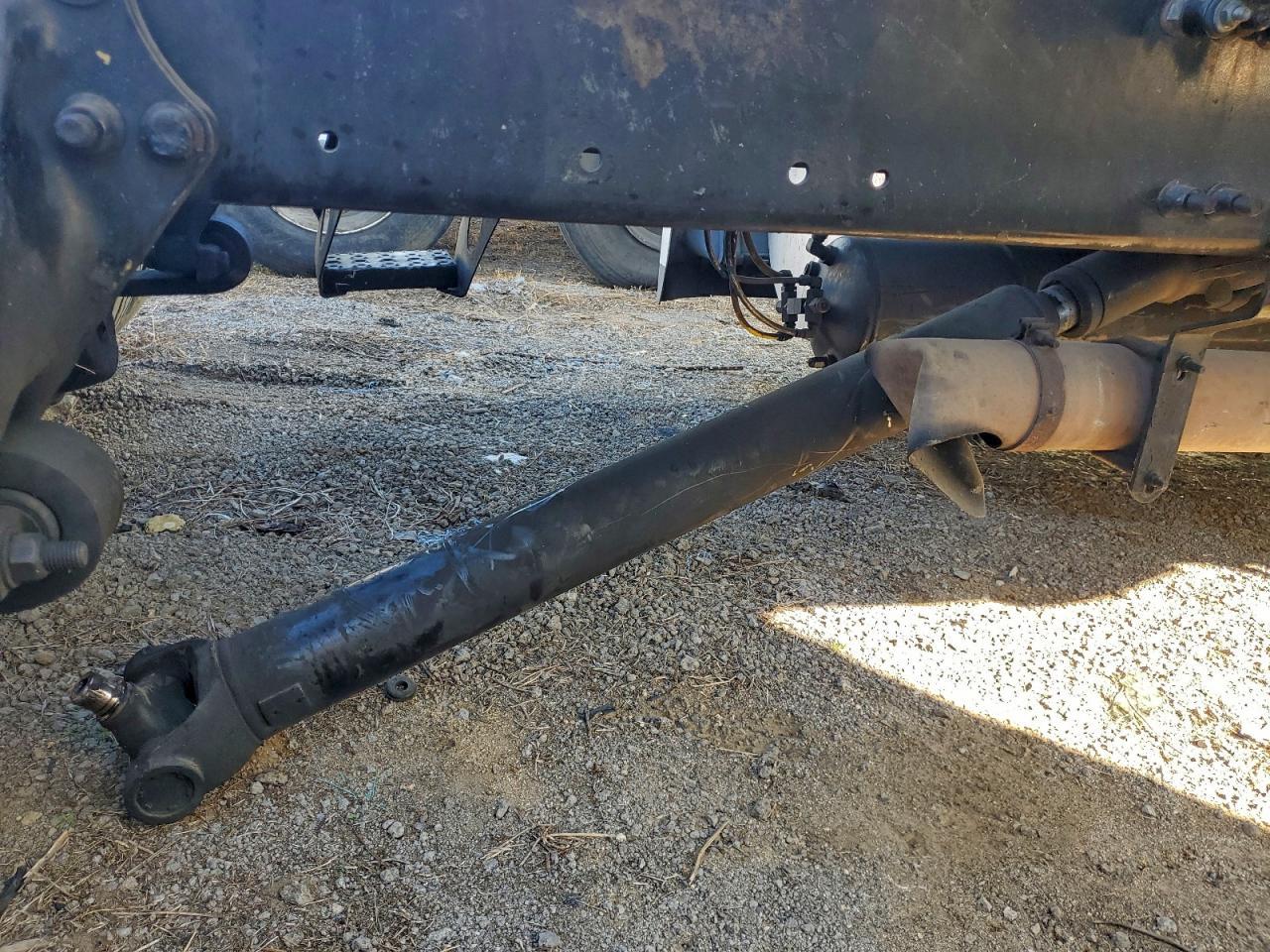 2012 Freigliner 2012 Freightliner Cascadia 125 Semi Truck