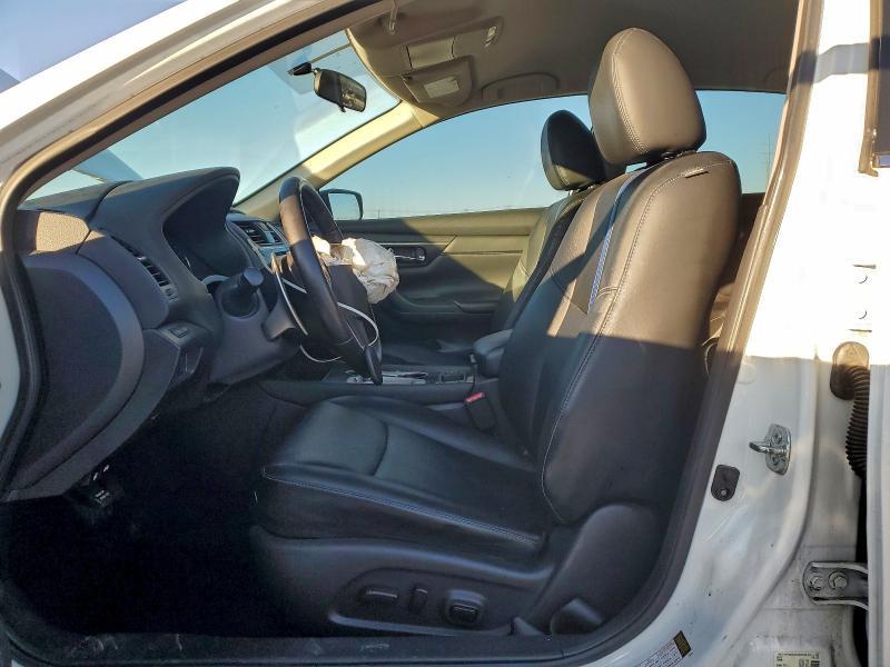 2018 Niss Altima 2.5
