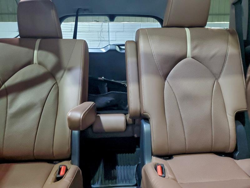 2025 Toyota Grand Highlander Platinum