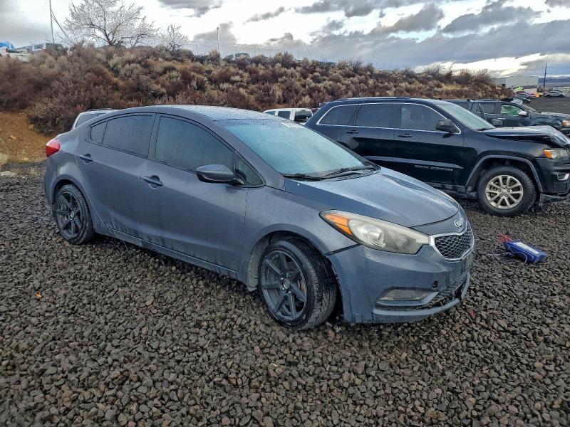 2016 KIA Forte lx
