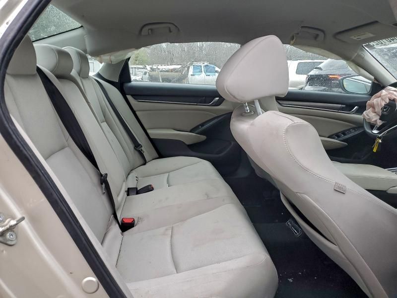 2018 Honda Accord lx