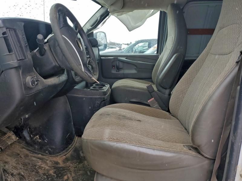 2015 Chevrolet Express G2500