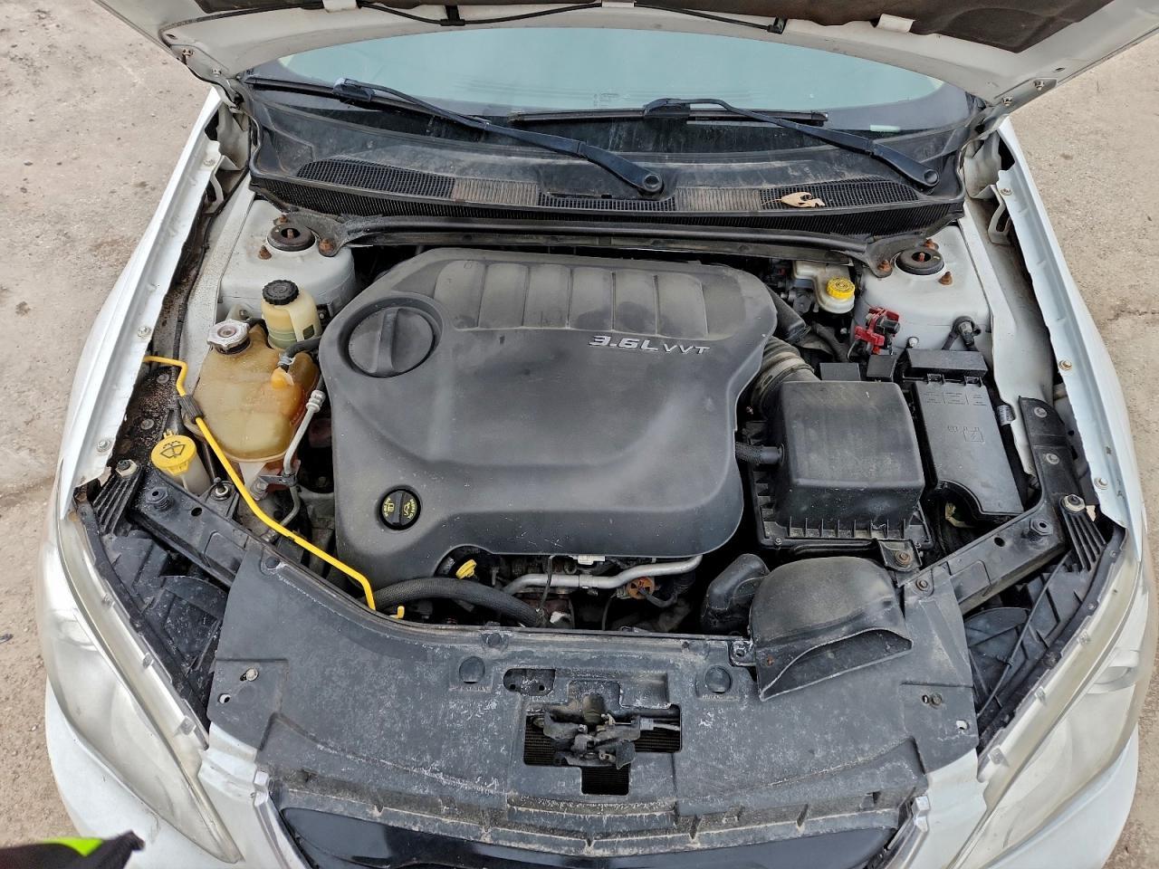 2013 Chrysler 200 Limited