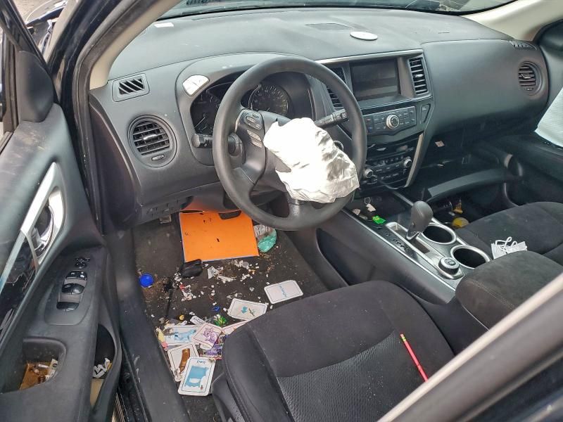 2015 Nissan Pathfinder s