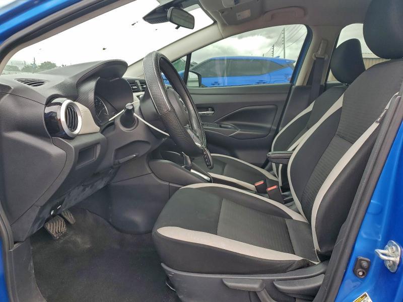 2020 Nissan Versa sv