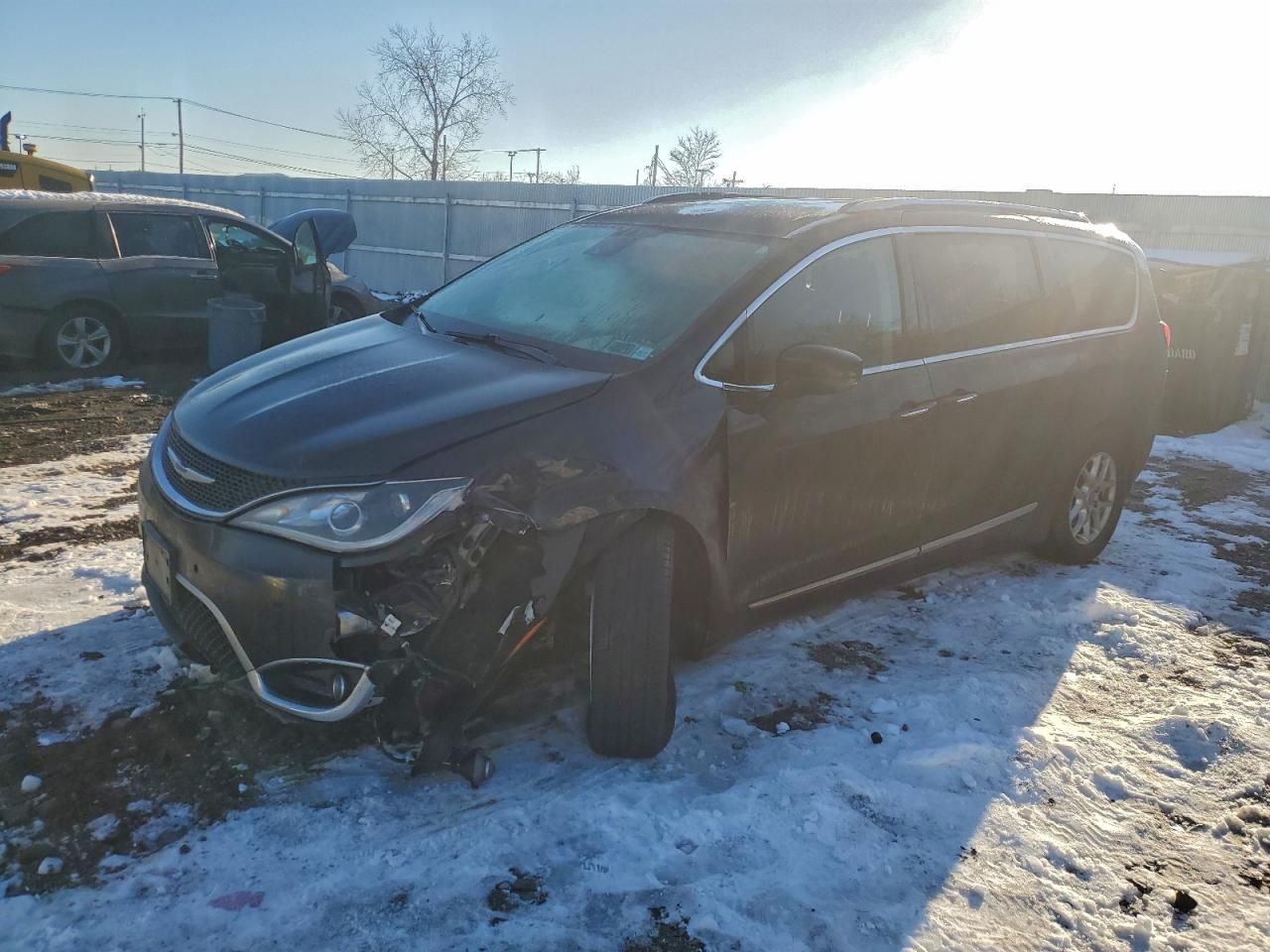 2020 Chrysler Pacifica Touring l