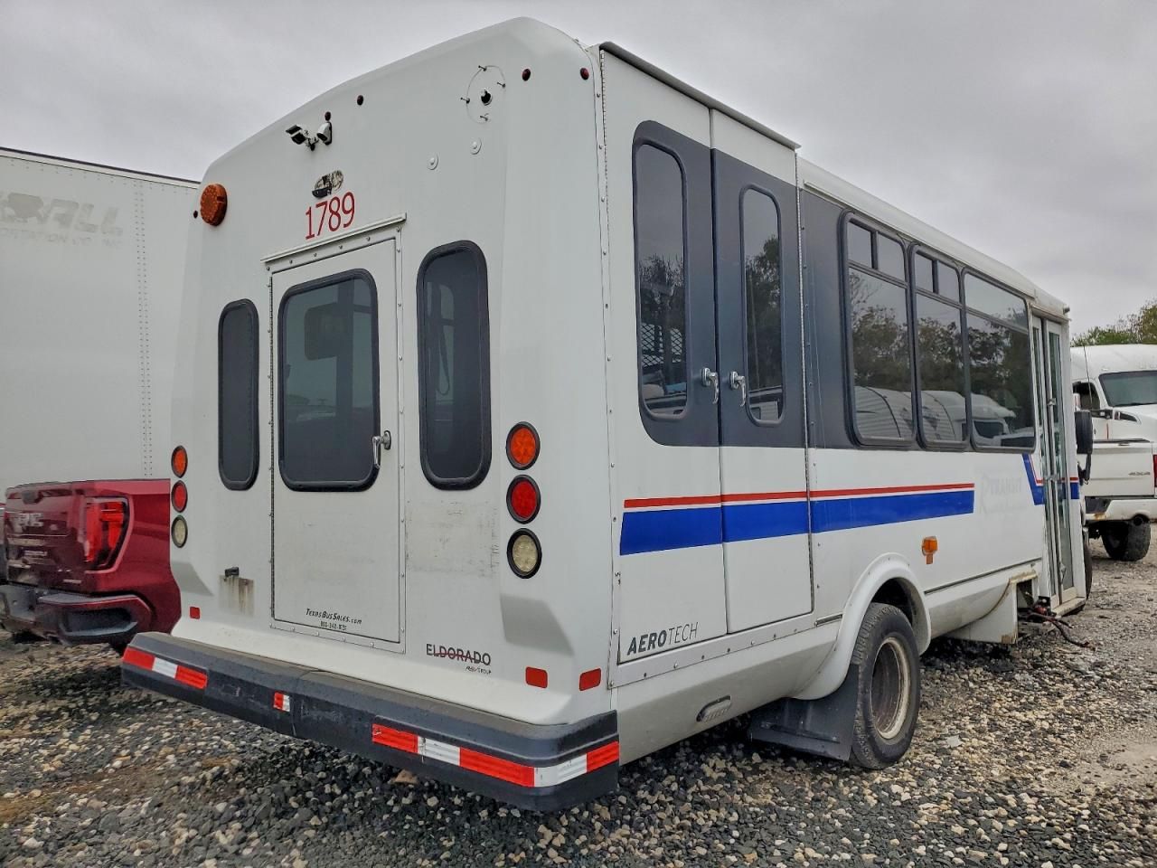 2018 Ford Econoline E450 Super Duty Cutaway Van