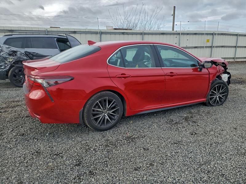 2022 Toyota Camry se