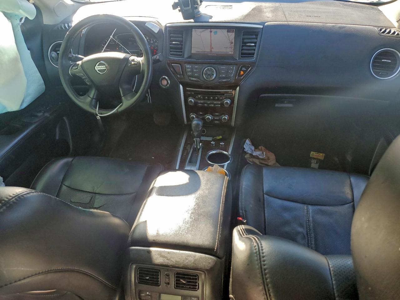 2014 Nissan Pathfinder s