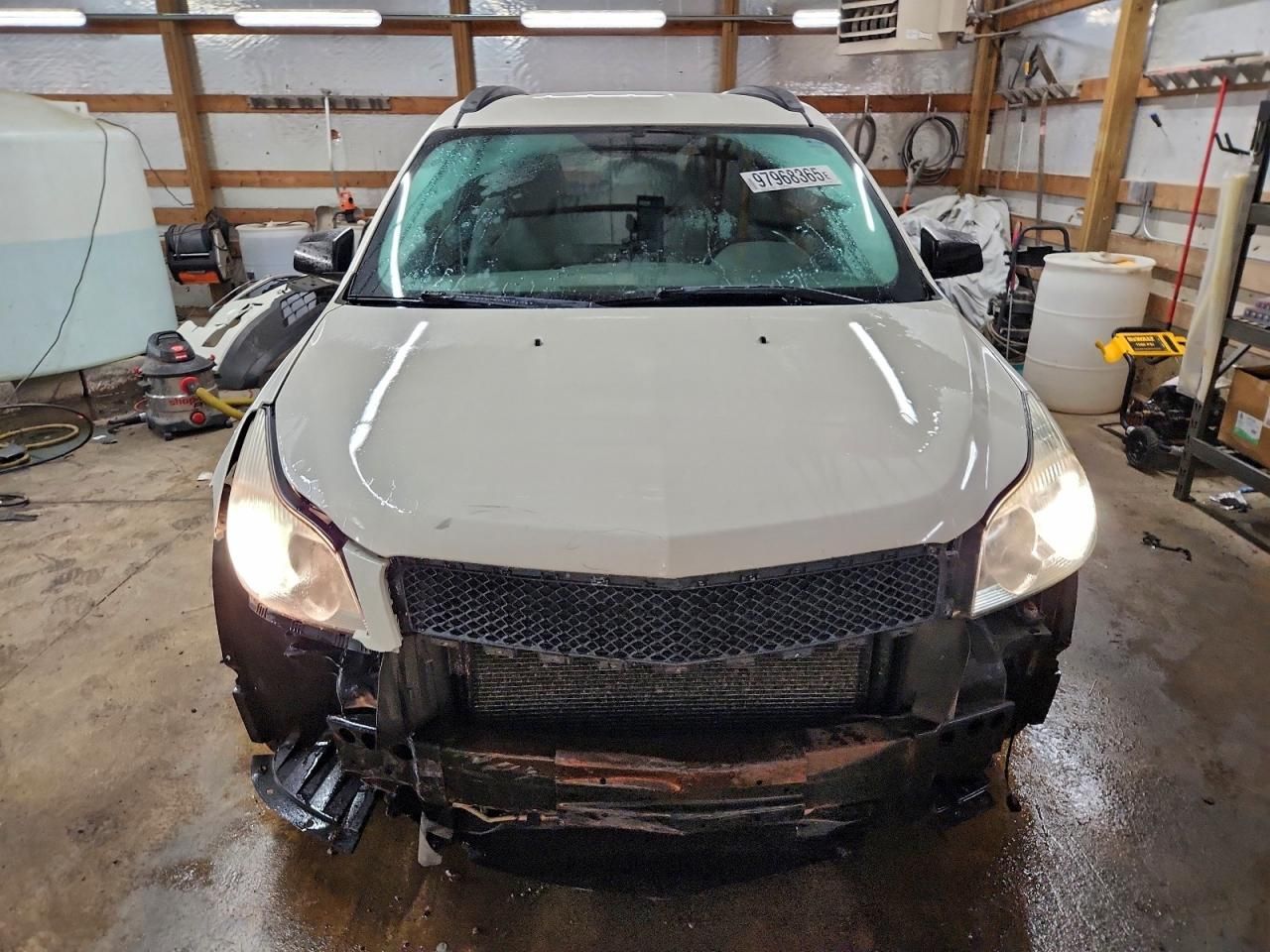 2011 Chevrolet Traverse ls