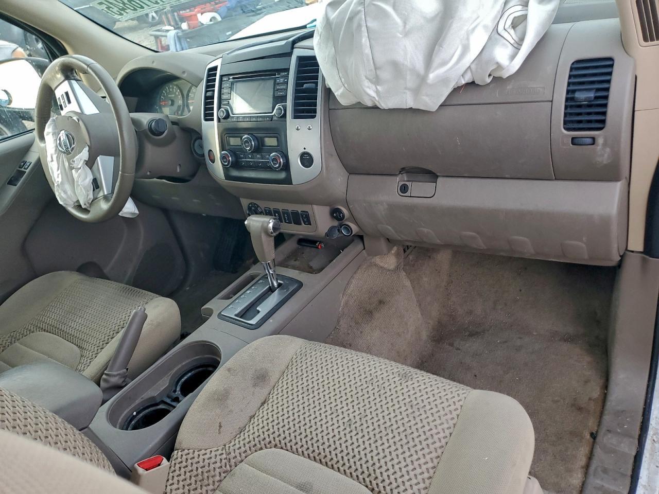 2017 Niss Frontier sv