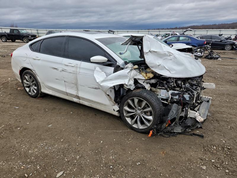 2016 Chrysler 200 s