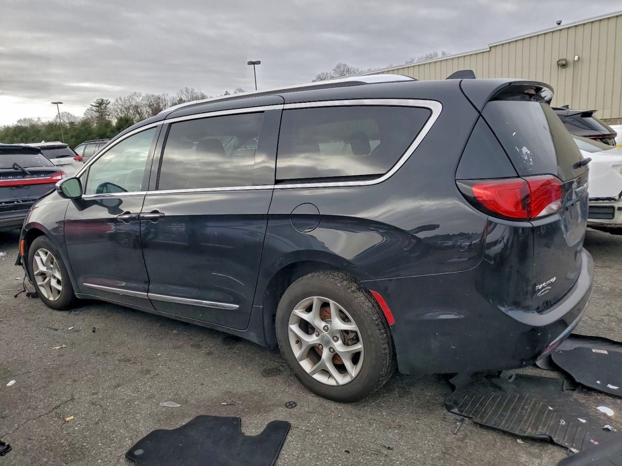 2020 Chrysler Pacifica Limited