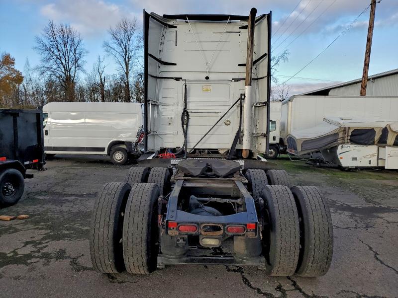 2015 Volvo Vn Vnl-semi Truck
