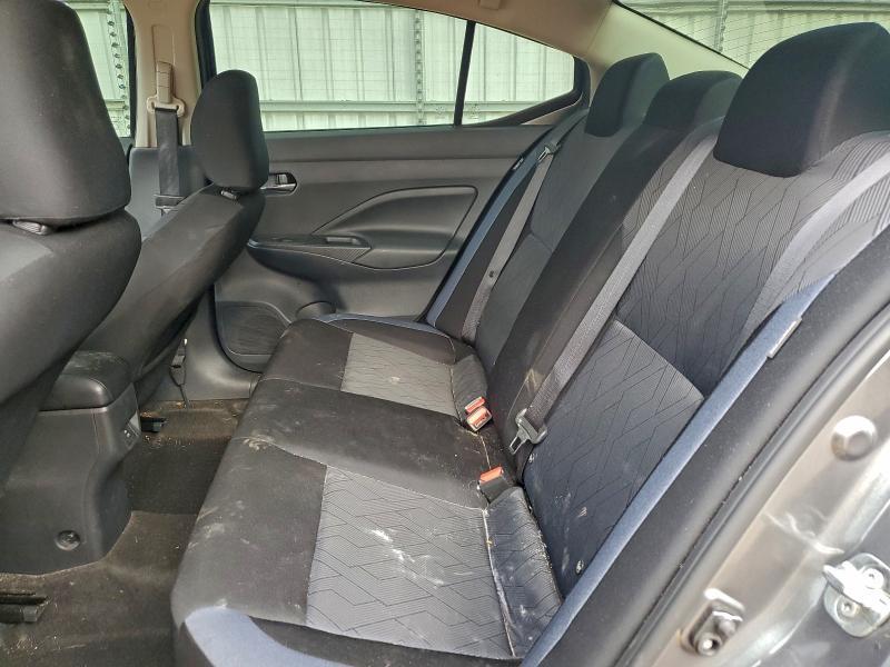 2024 Nissan Versa sv