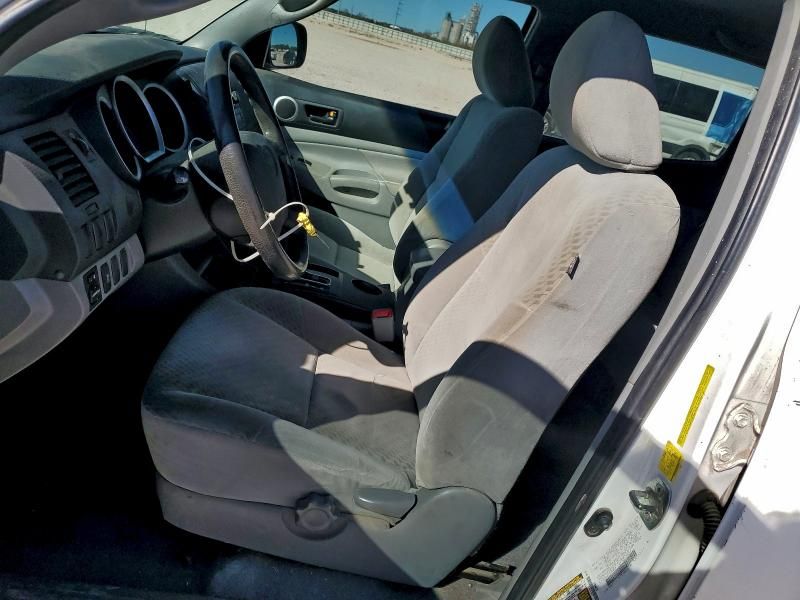 2011 Toyota Tacoma Double cab Prerunner