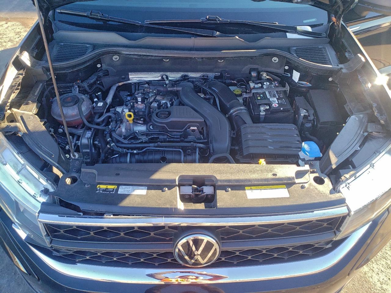 2023 Volkswagen Taos s