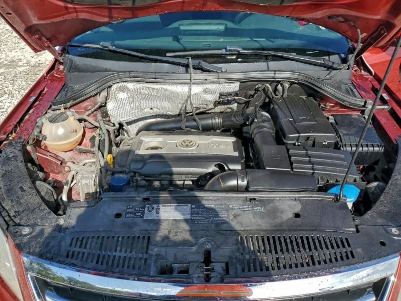 2010 Volkswagen Tiguan se