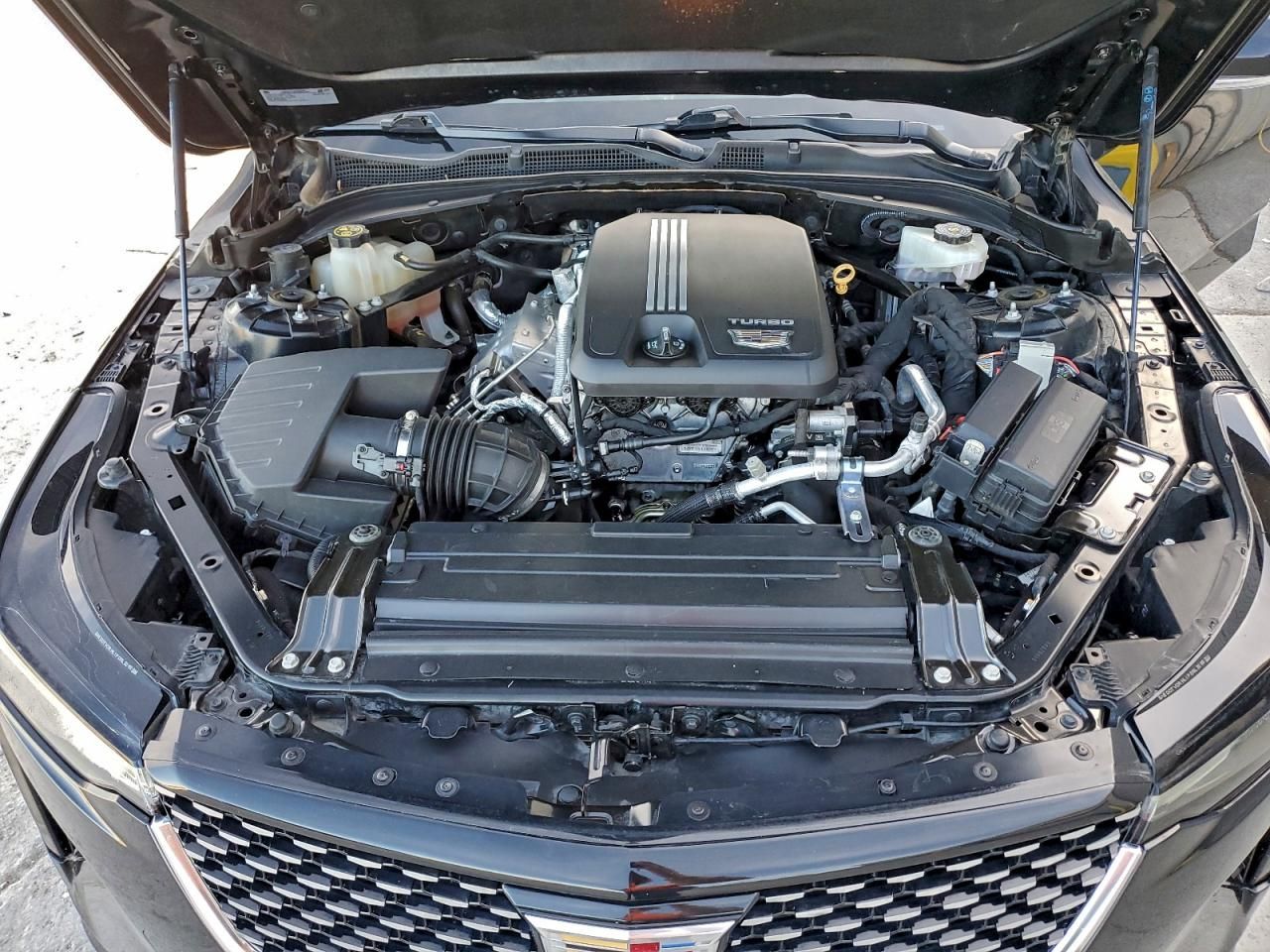 2021 Cadillac CT4 Luxury