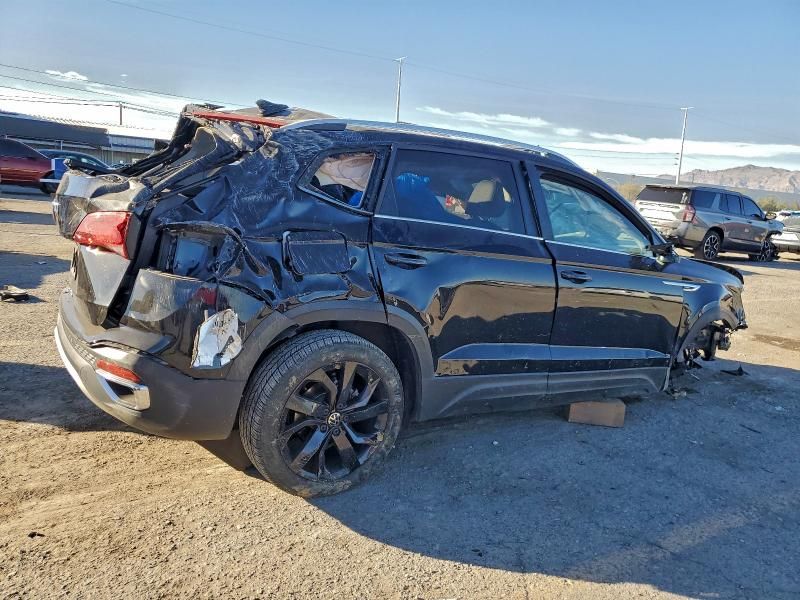 2024 Volkswagen Taos se