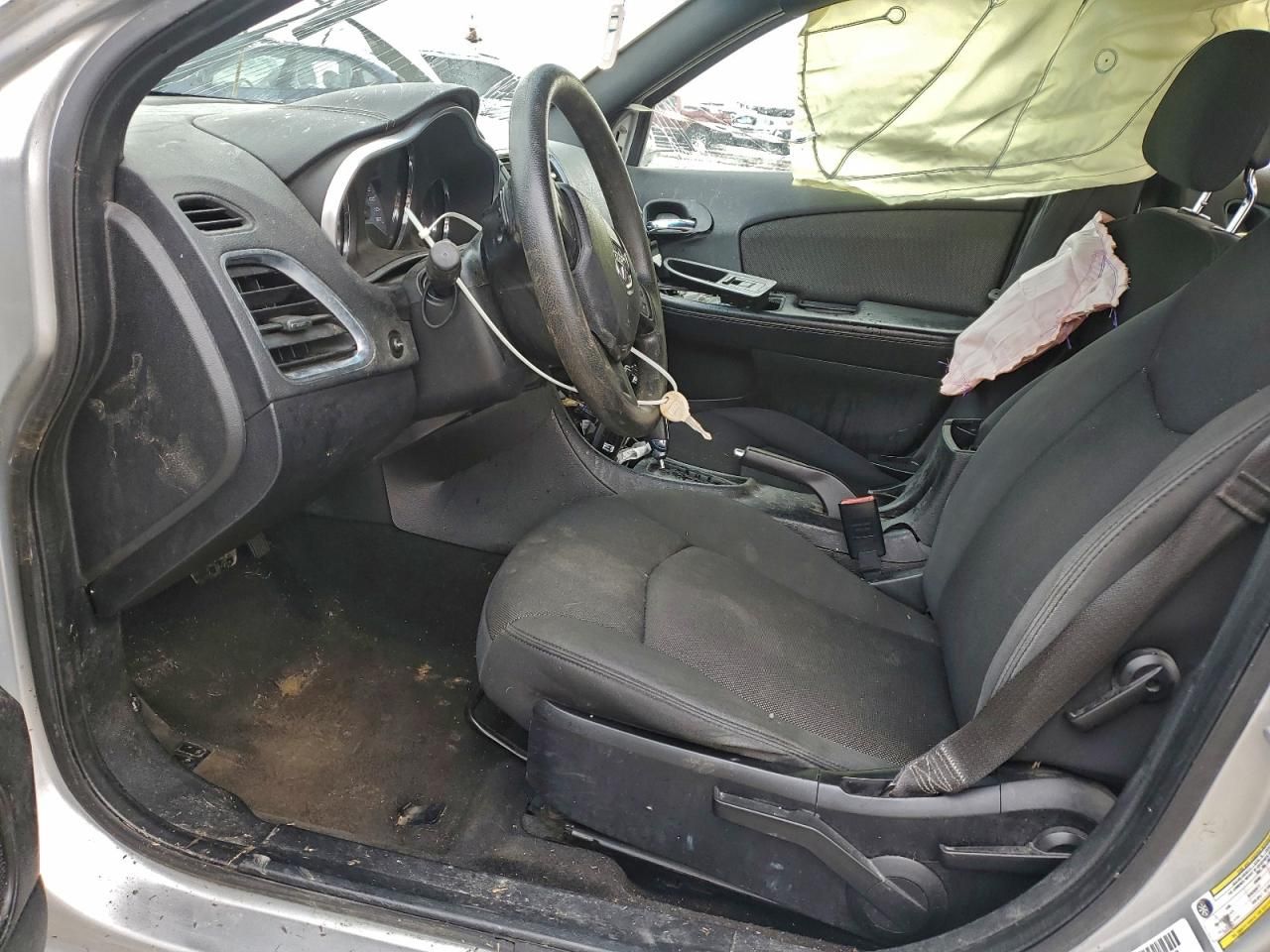 2012 Dodge Avenger se