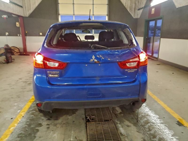 2015 Mitsubishi Outlander Sport es