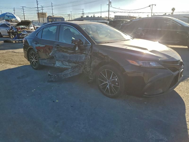 2024 Toyota Camry se Night Shade