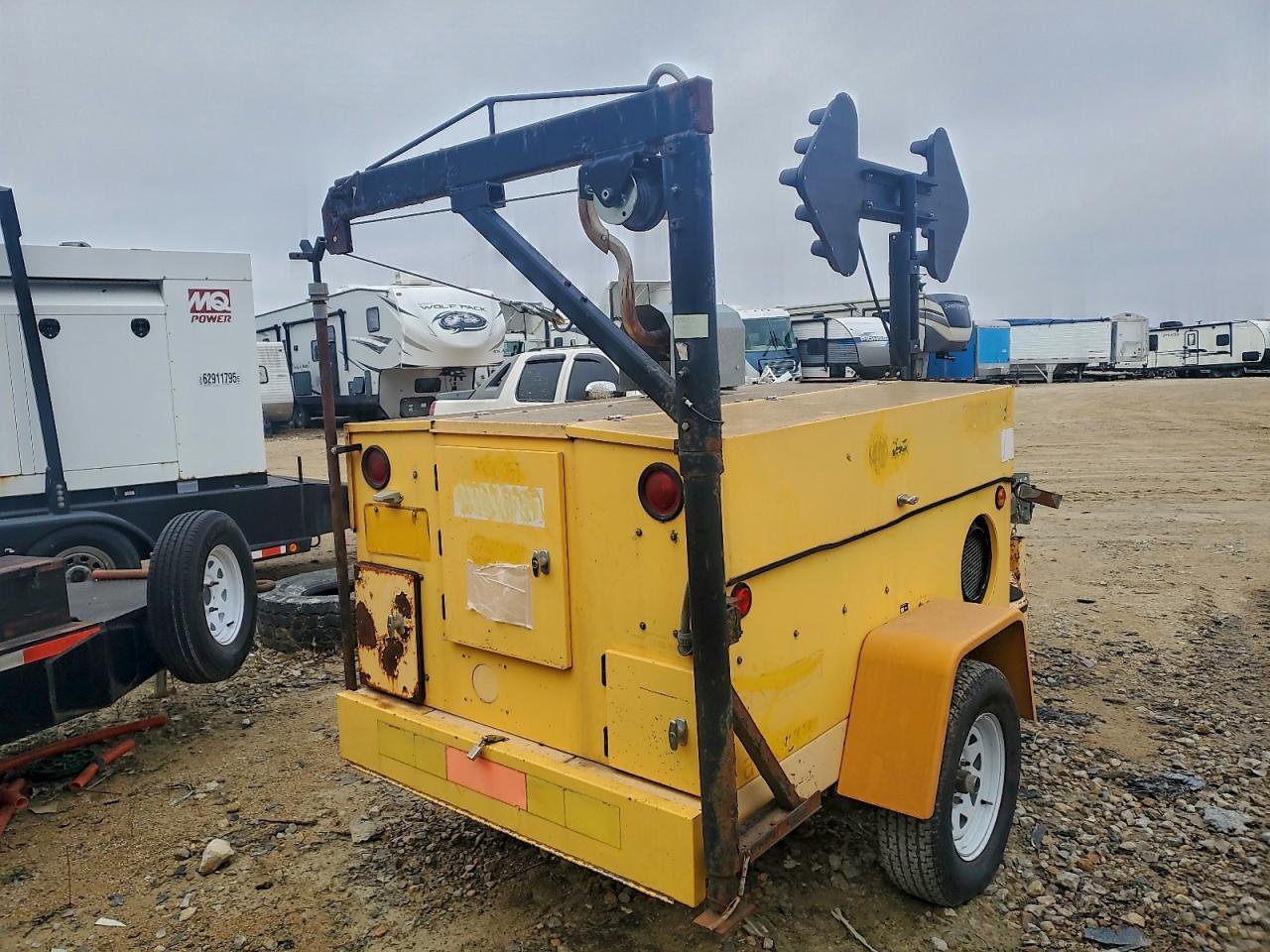 1999 F101 1999 Team Fenex Manhole Support Trailer