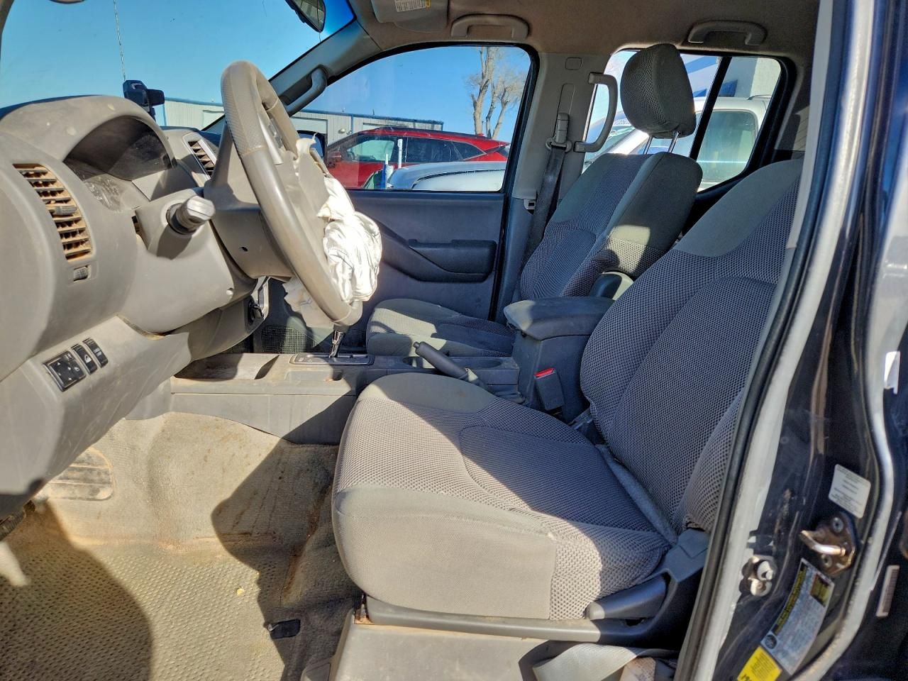 2013 Nissan Frontier s