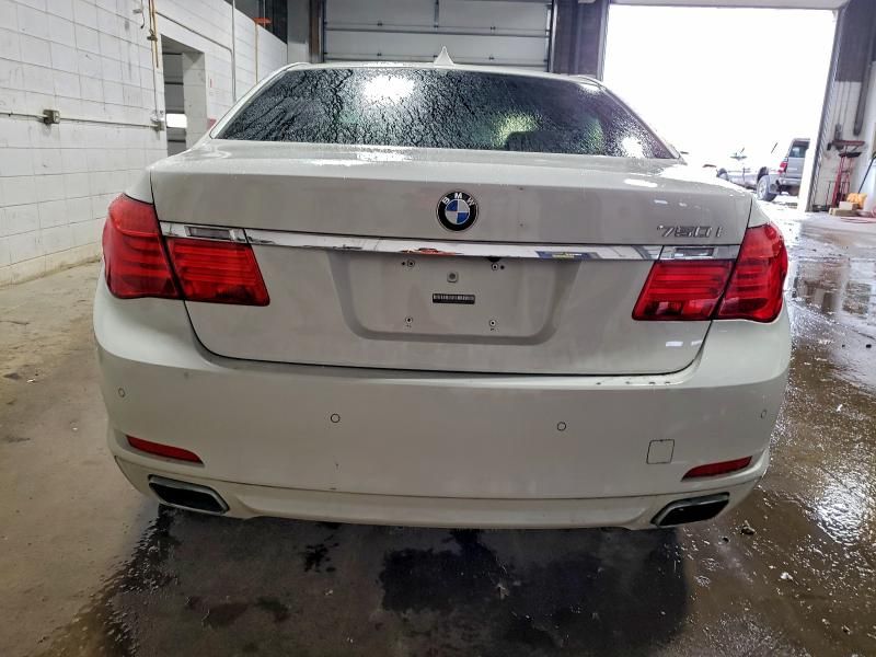 2011 BMW 750 xi