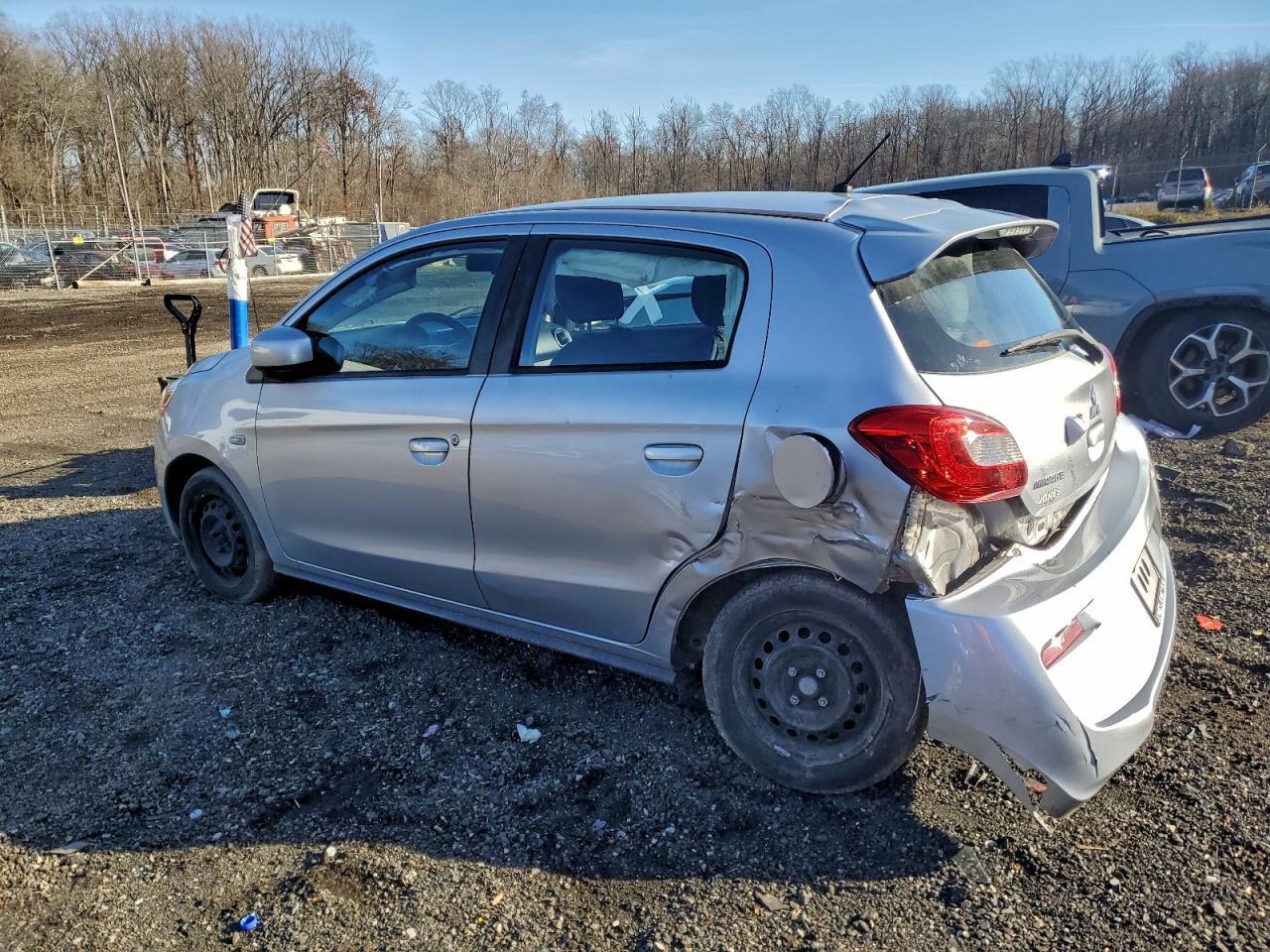 2020 Mitsubishi Mirage es